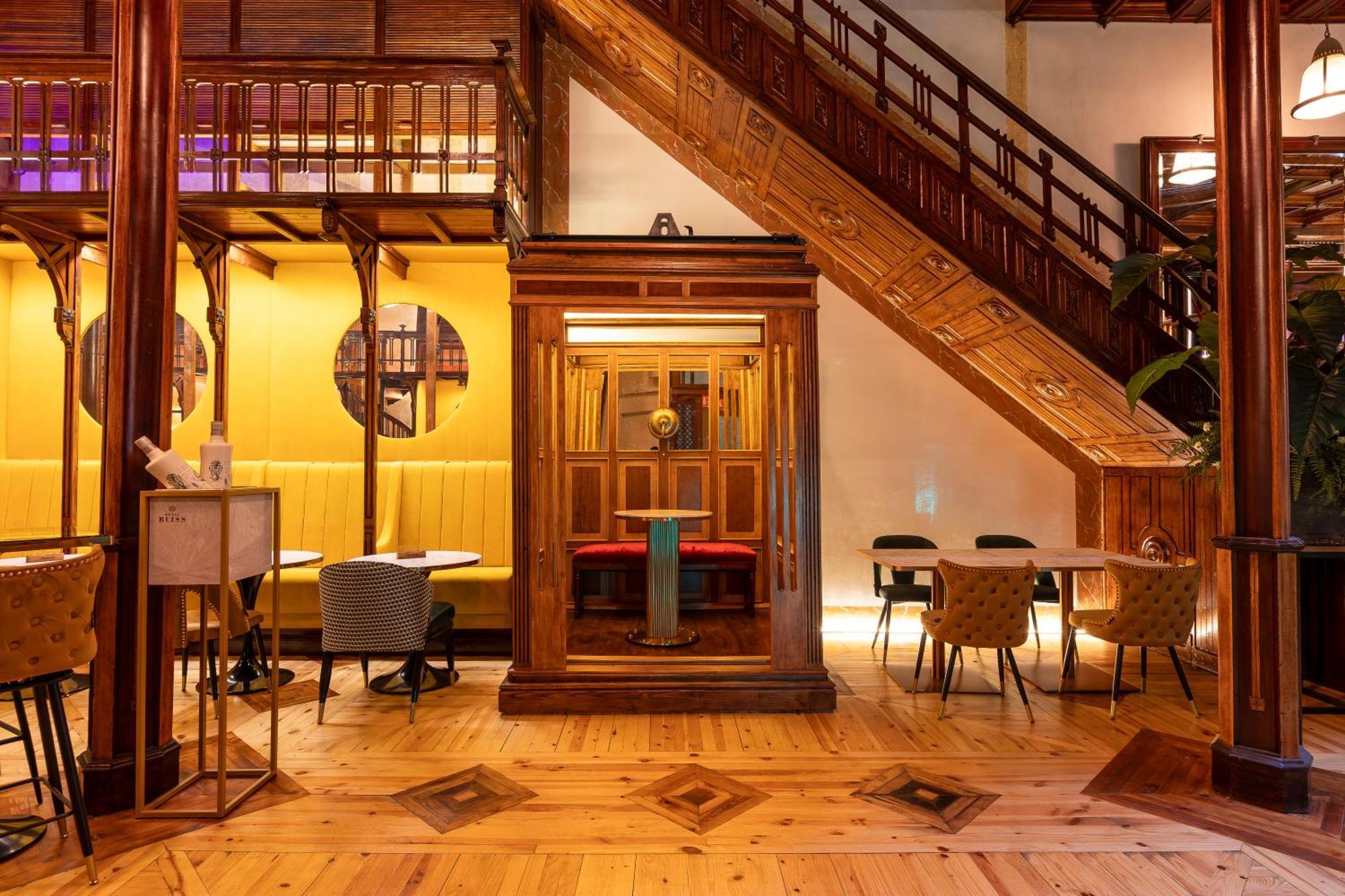 Hotel Las Tres Campanas บาดาฮอส ภายนอก รูปภาพ